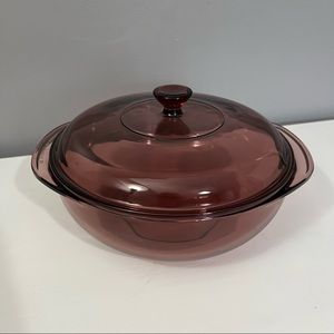 Vintage Pyrex cranberry round casserole dish with lid